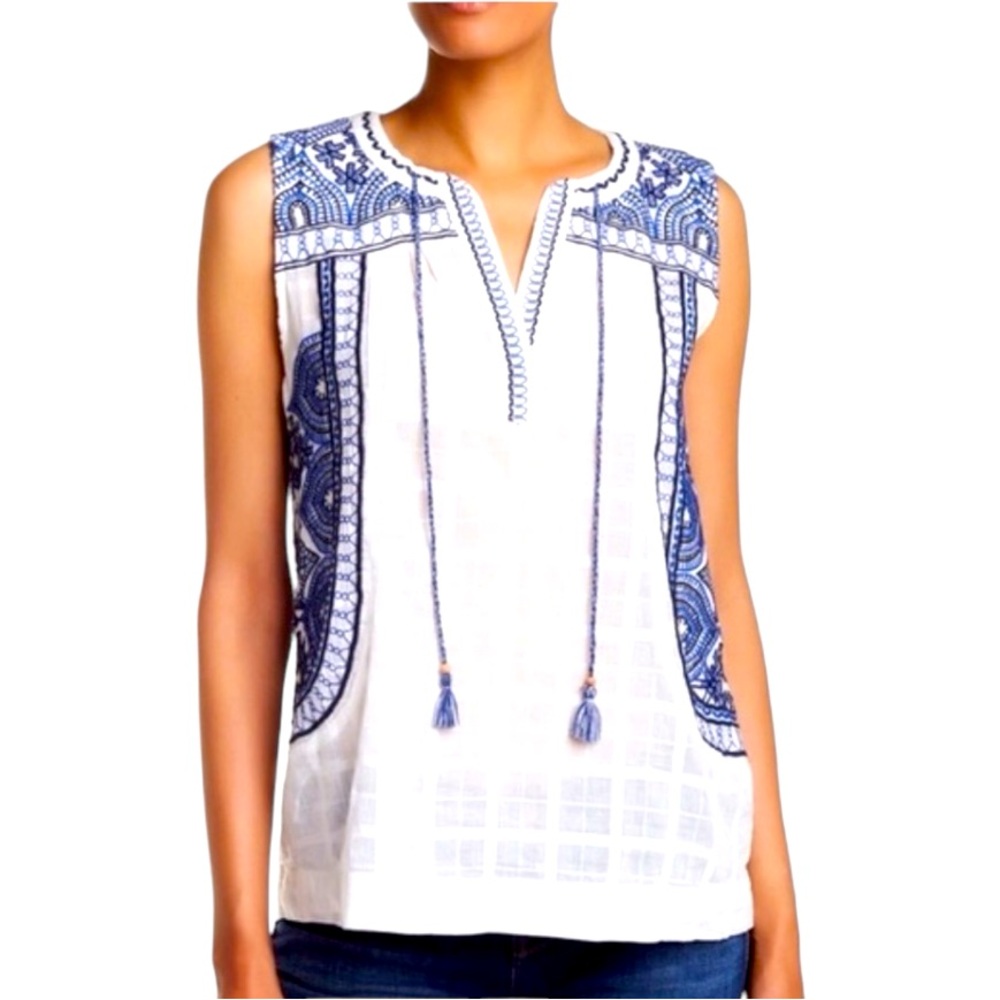 LUCKY Tassel Tie Neck Embroidered Tank (M)